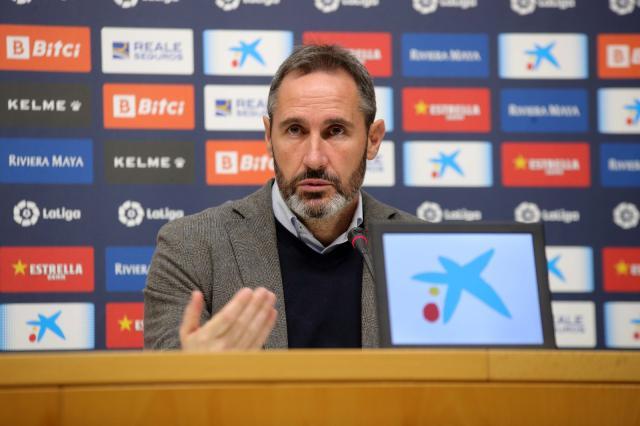 云棋牌游戏-西班牙人主帅：理解德比含义 做西人球迷与众不同