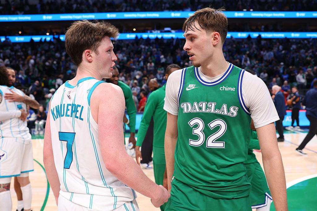 棋牌游戏-NBA新秀赛季数据：弗拉格得分第一，克努佩尔新秀榜排名第一